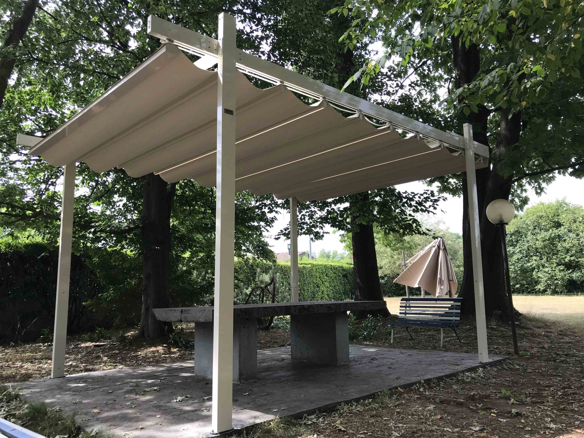 Pergola Autoportante Telo Lascato