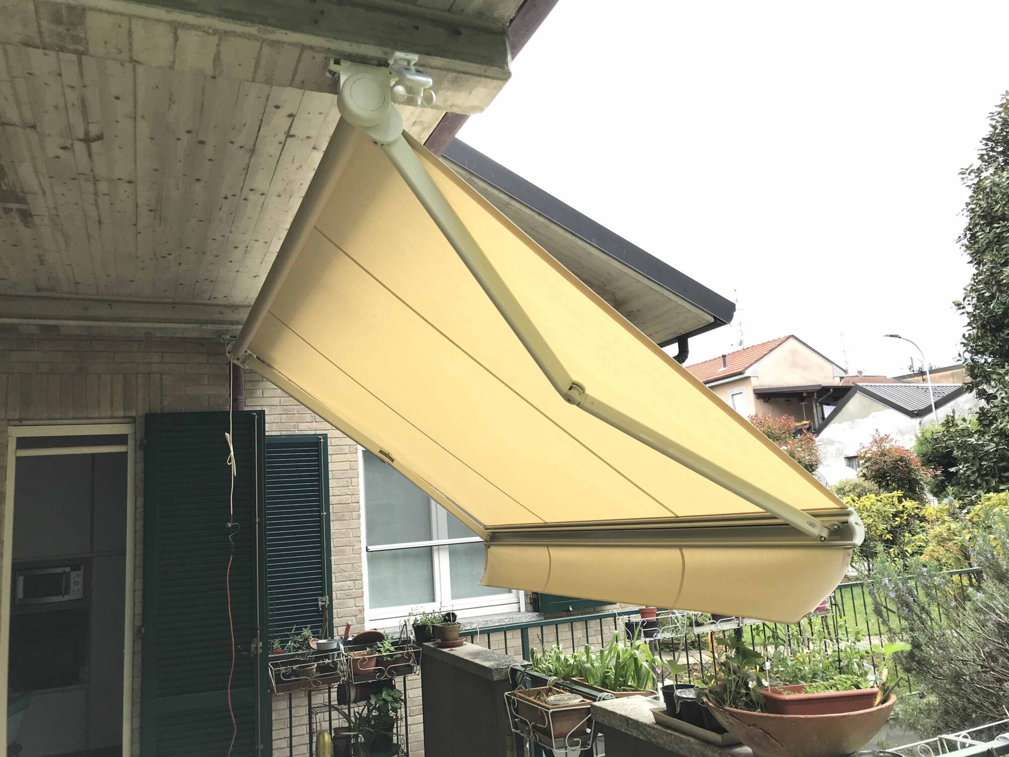 New Colibri Tenda a Braccia Estensibili, Senza Cassonetto Motorizzata - galleria tende da sole